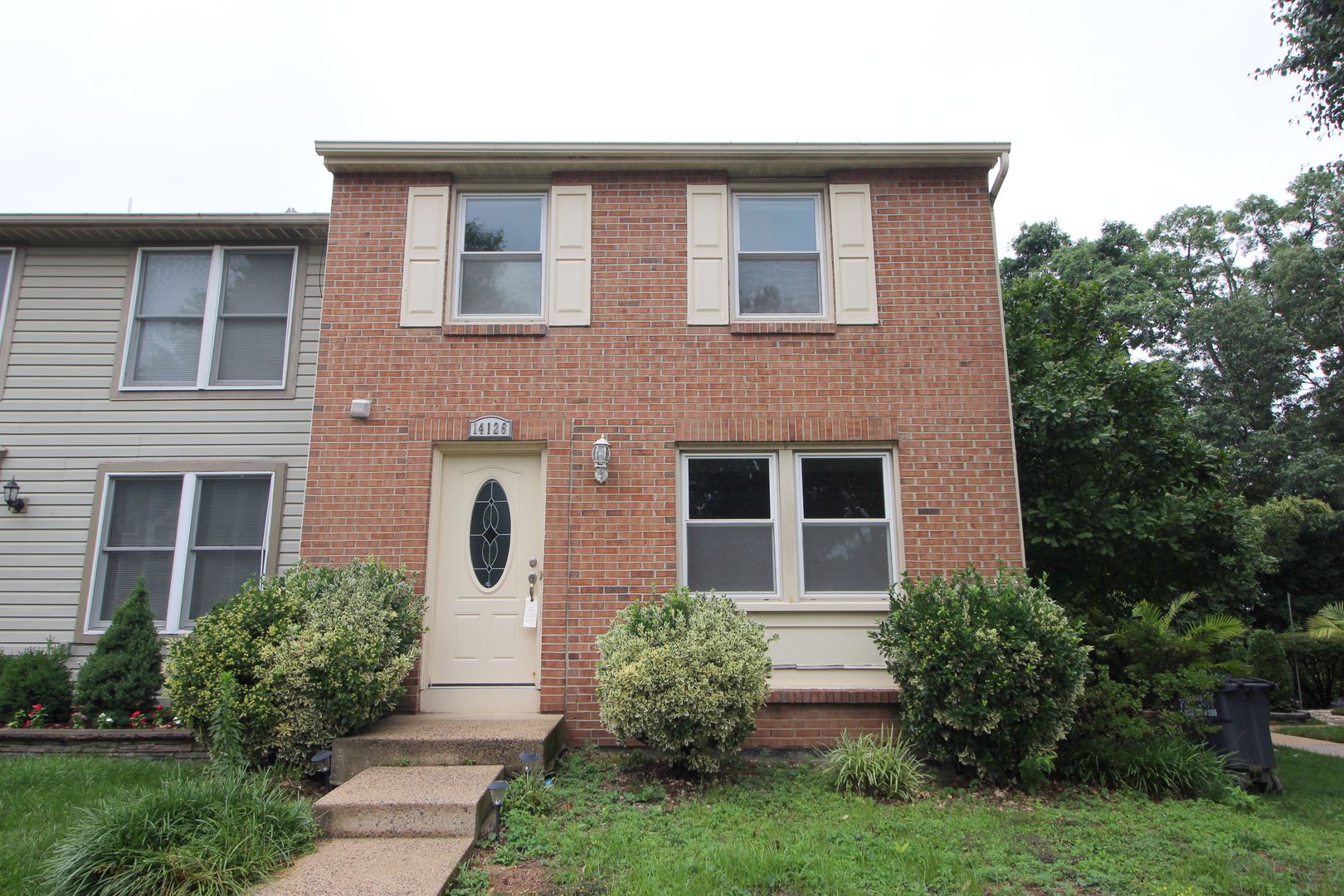 Centreville Townhome: 14126 Red River Dr