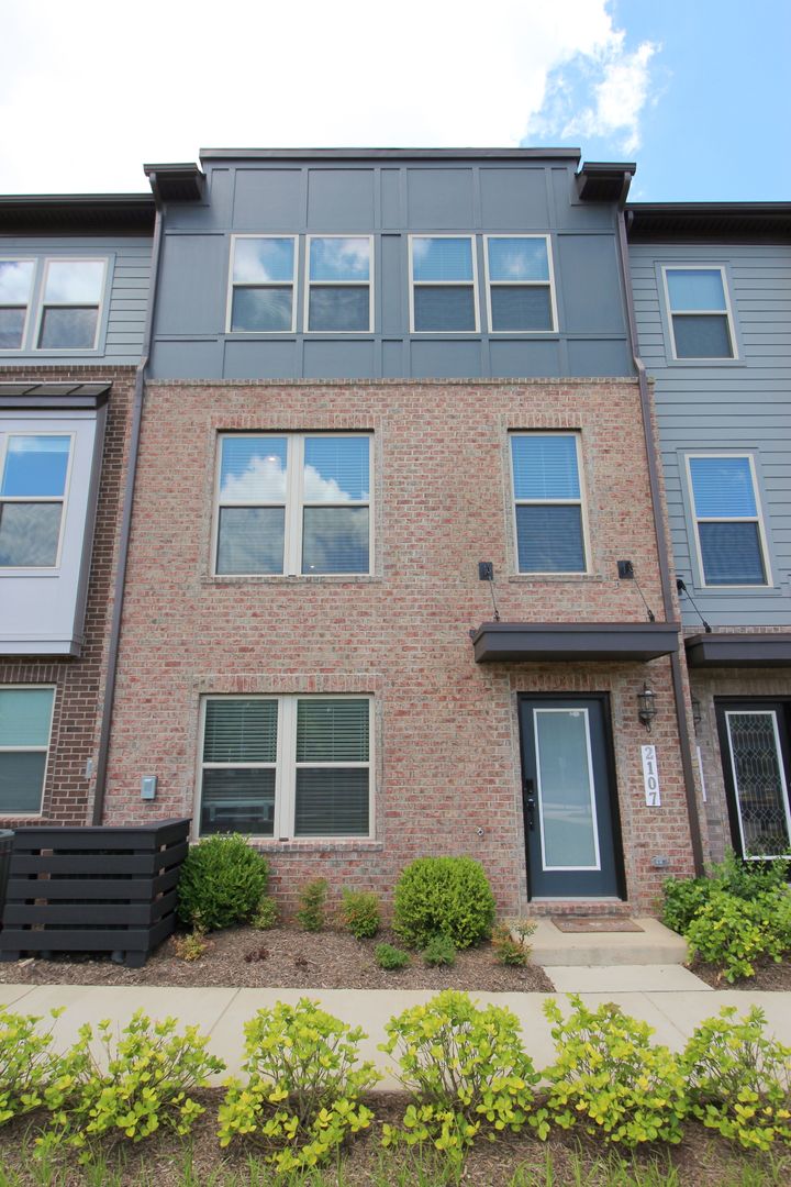 Herndon House: 2107 Acadia Road