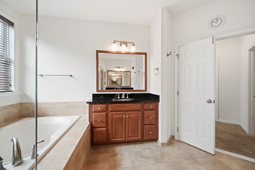 Spacious 4-Bedroom, Gourmet Kitchen & Finished Basement