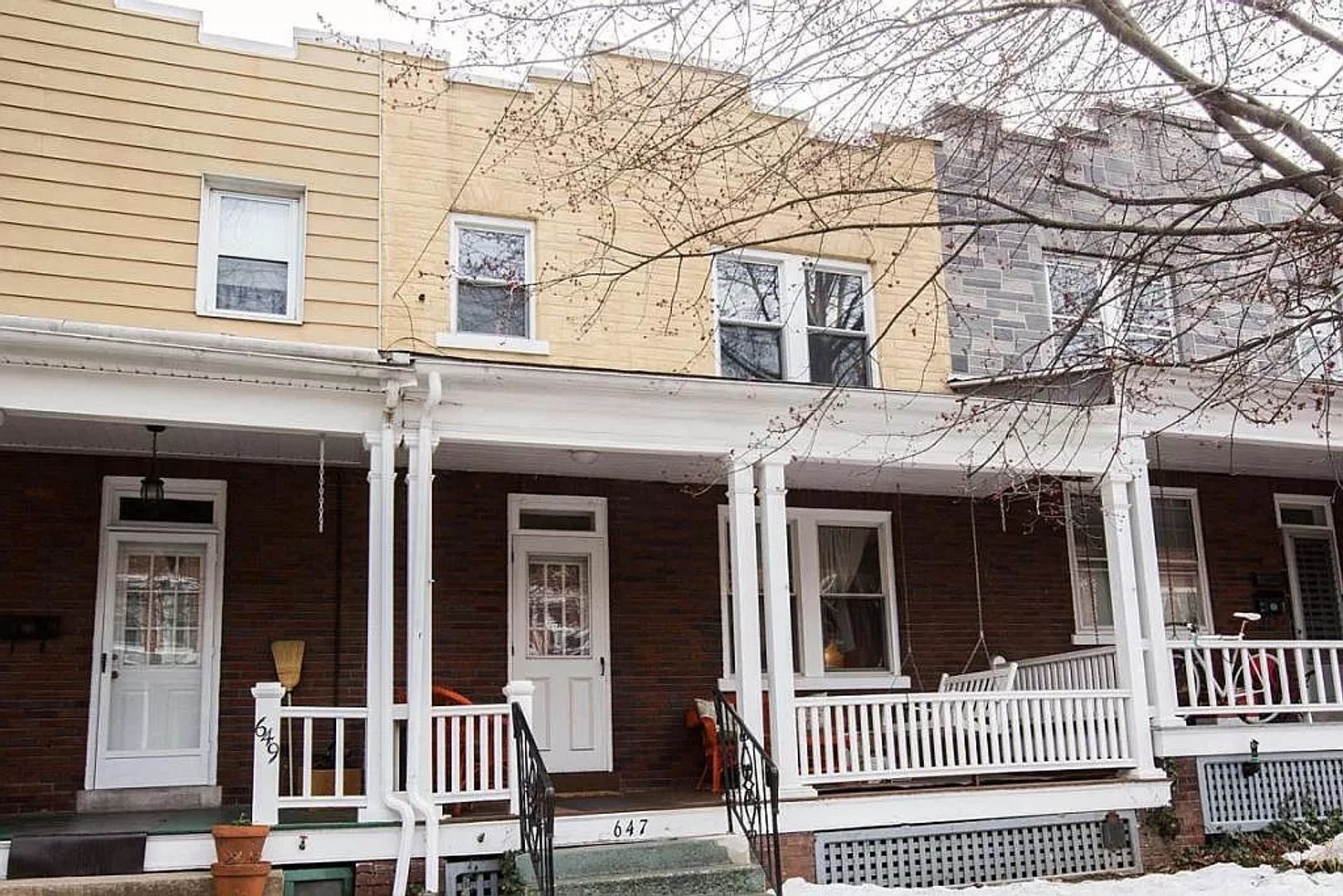 Lancaster Townhome: 647 N Pine St