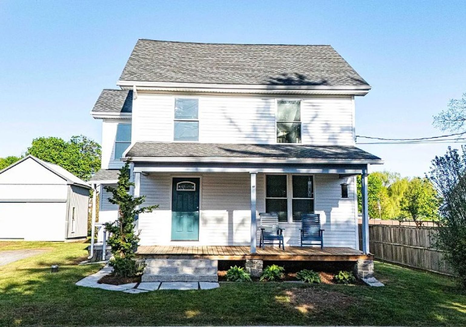 Gordonville House: 6 N Soudersburg Rd