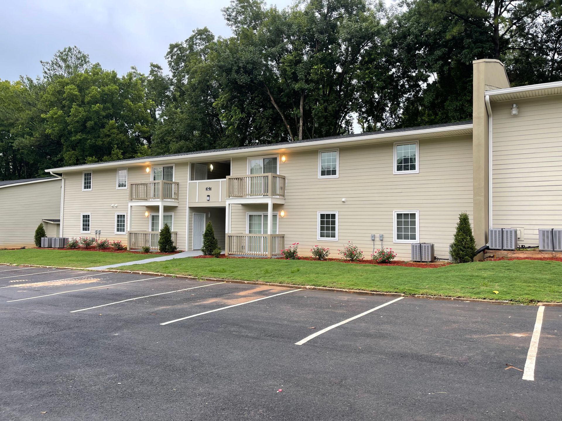 Atlanta Apartment: 925 Conley Rd SE