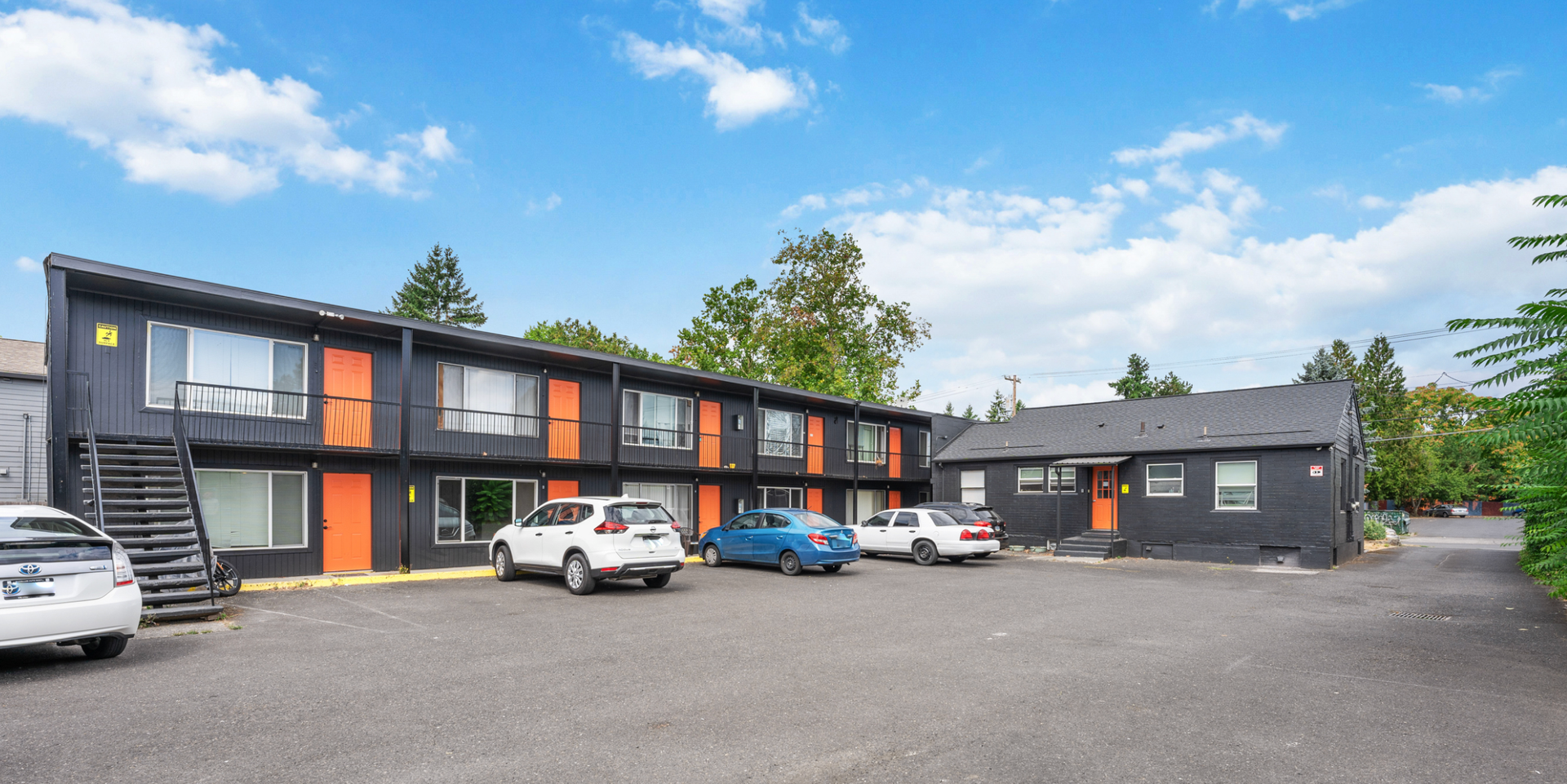 Portland Apartment: 8104-8110 SE Raymond St.