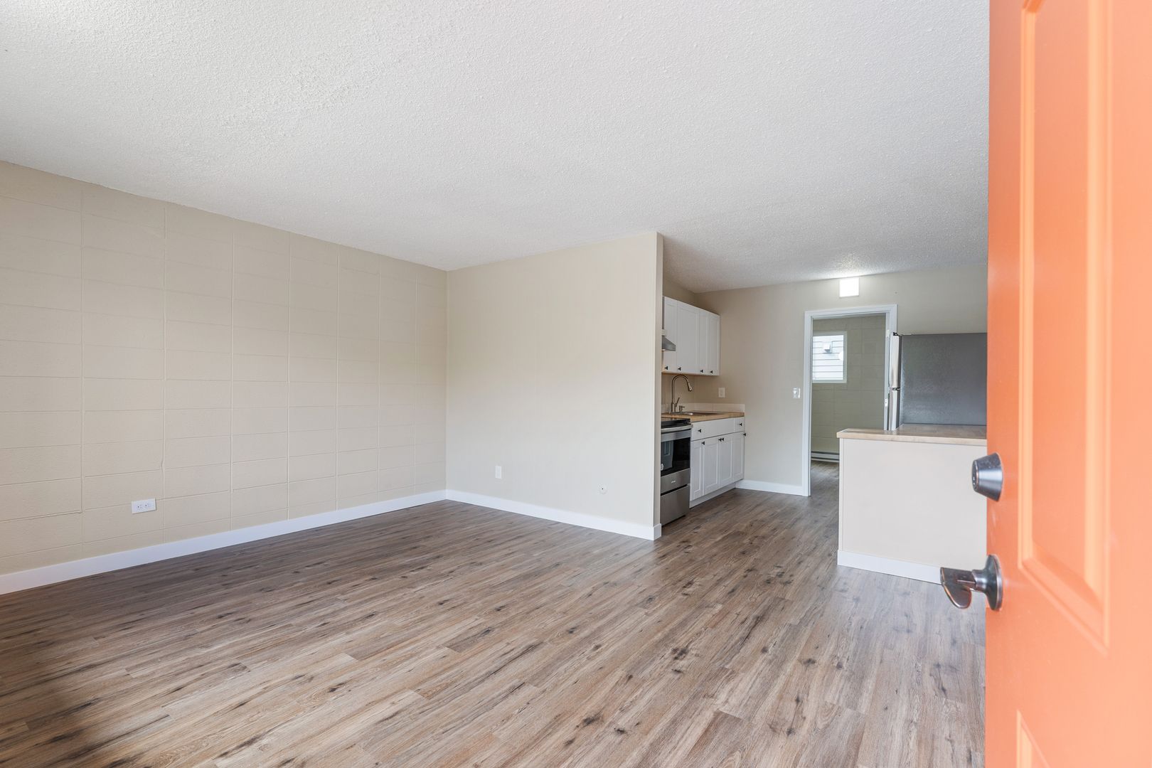 Portland Apartment: 8104-8110 SE Raymond St.