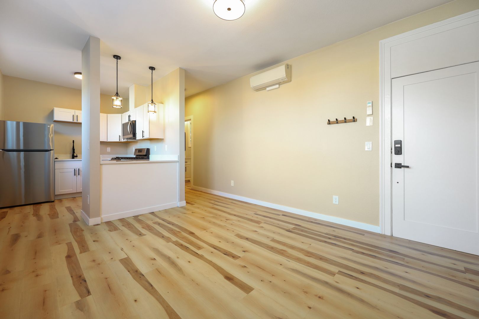 Portland Apartment: 3433-3451 SE Belmont St