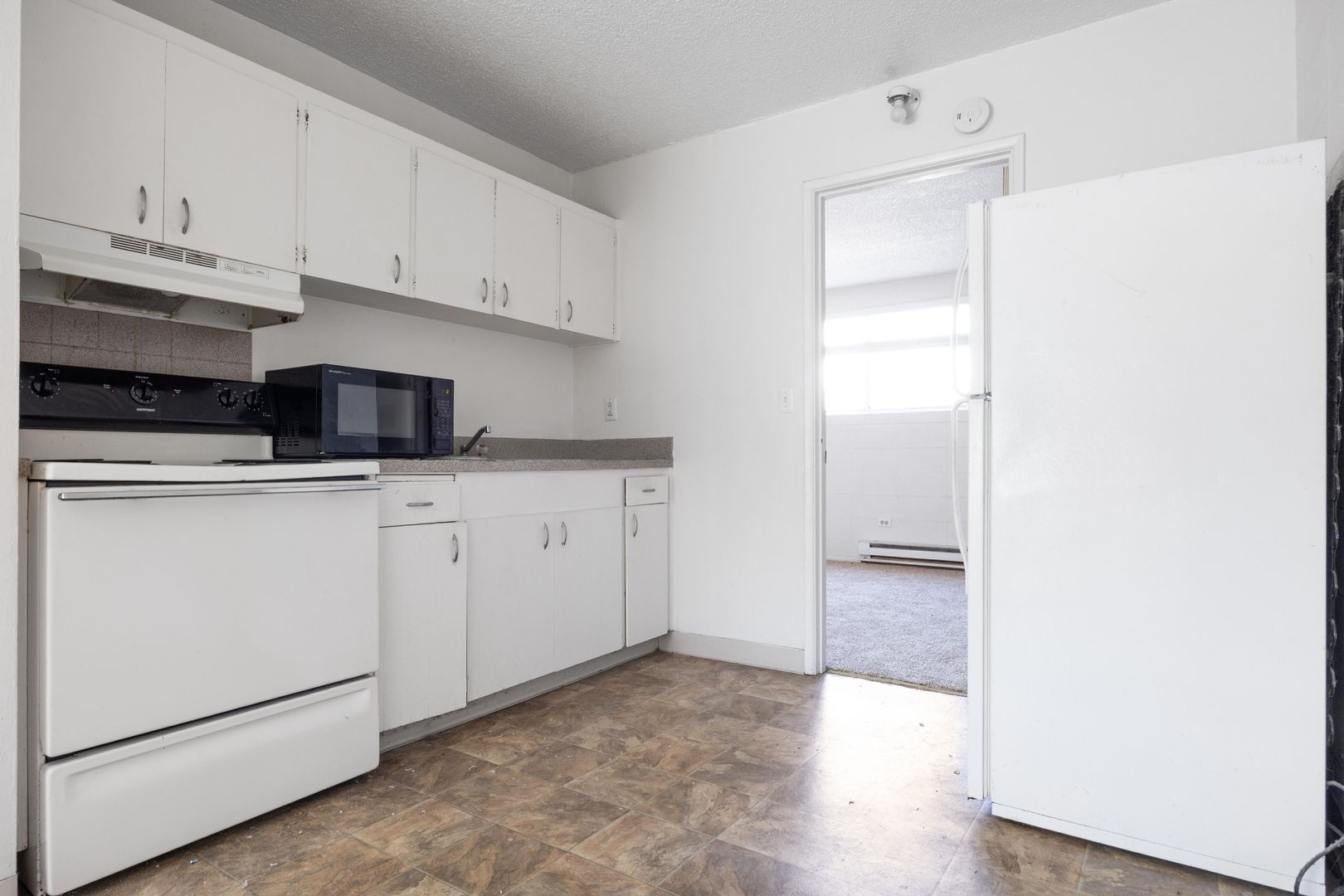 Portland Apartment: 8104-8110 SE Raymond St.