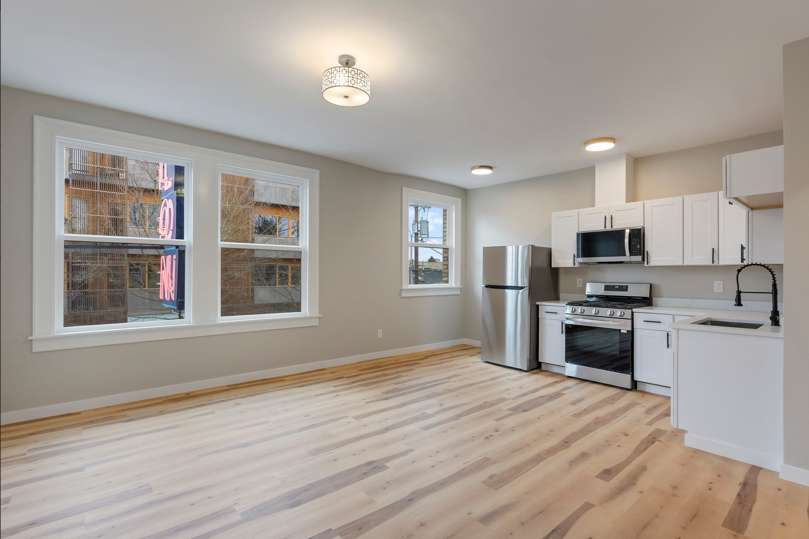 Portland Apartment: 3433-3451 SE Belmont St