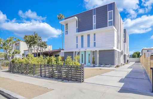 Beautiful Modern Four Bedroom, Three Bath in Mid-City! – photo 1