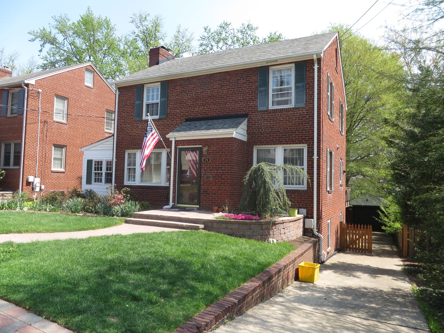 Årlington House: 25 N Garfield Street