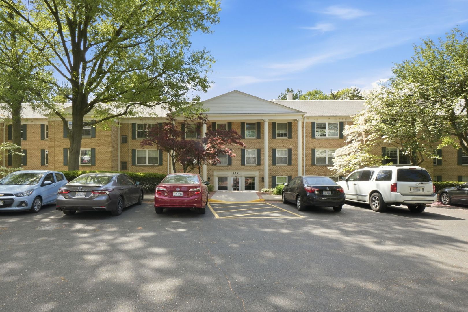 McLean Condo: 7651 Tremayne Place