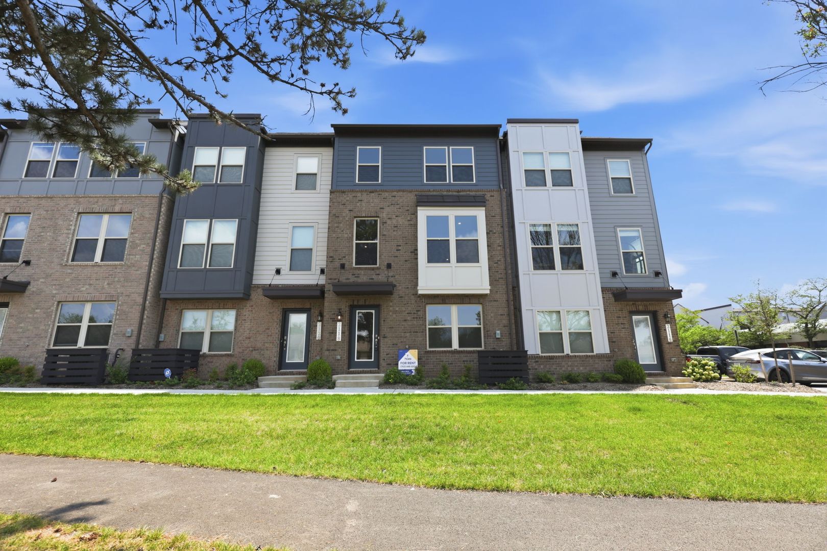 Herndon House: 2118 Acadia Road
