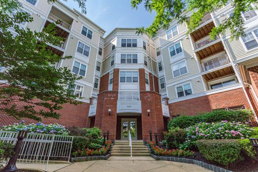Ideally located near the Metro and Tysons Galleria, offering premier access to shopping, dining, and transit. – photo 1