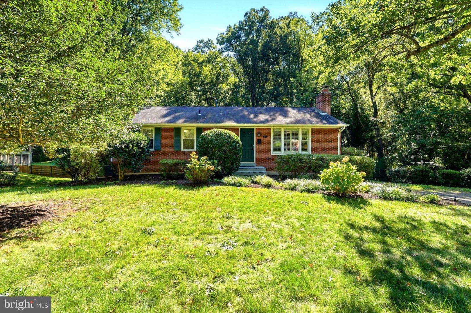 Annandale House: 4513 Willet Drive