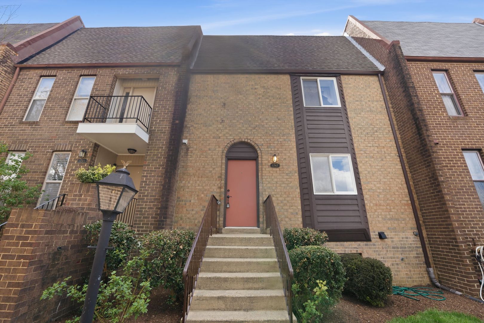 Vienna House: 1747 Cy Court