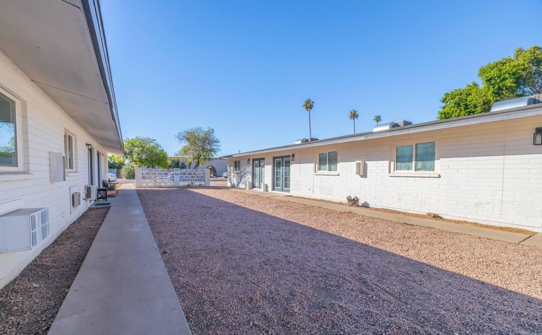 SCOTTSDALE Apartment: 7238, 7240, 7302 E BELLEVIEW ST