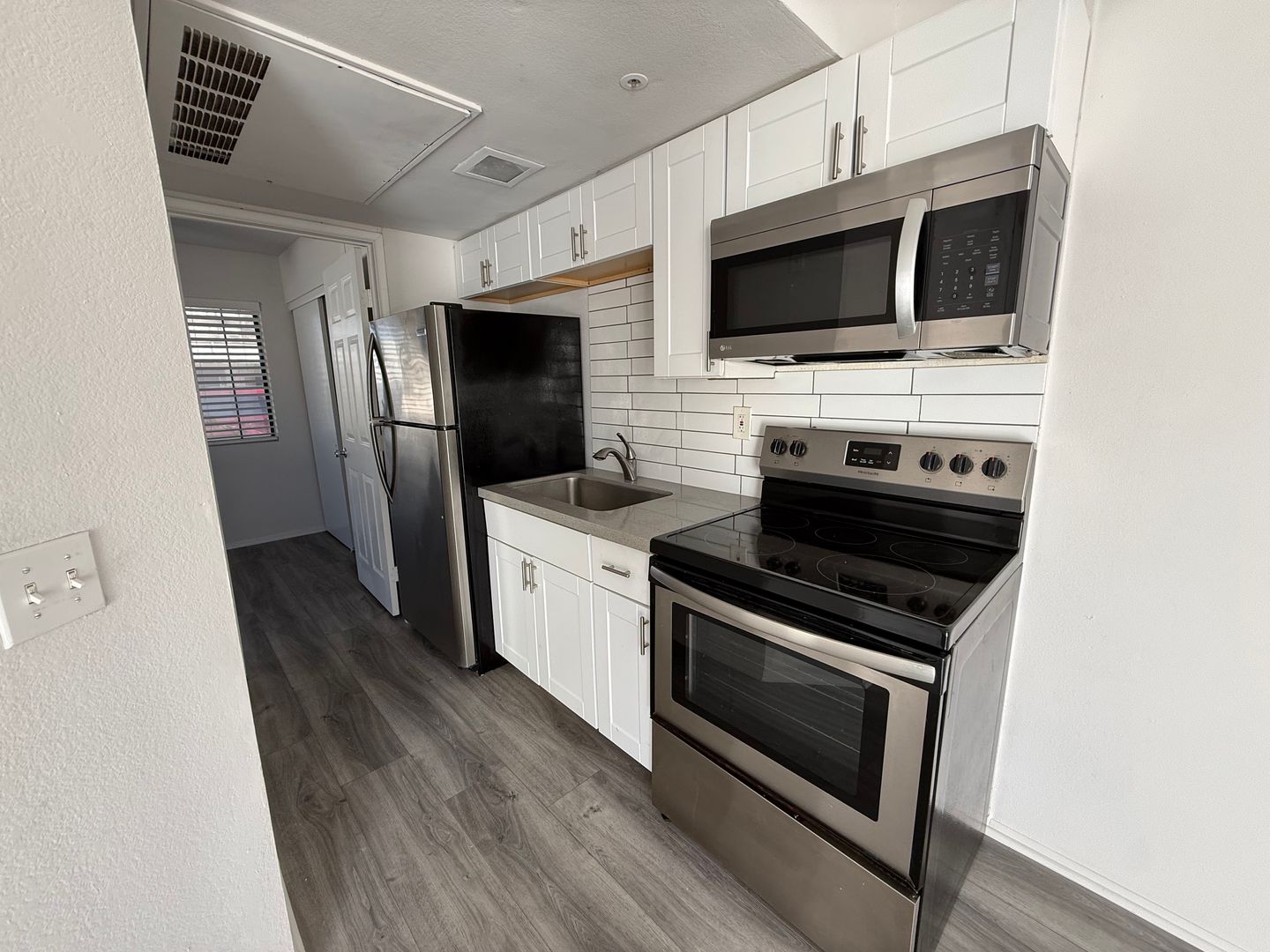 SCOTTSDALE Apartment: 3620 N MILLER RD