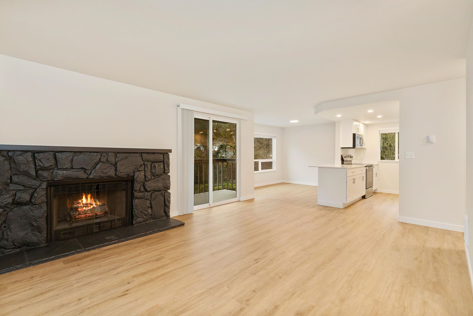 Bellevue Apartment: 1830 108th Ave SE