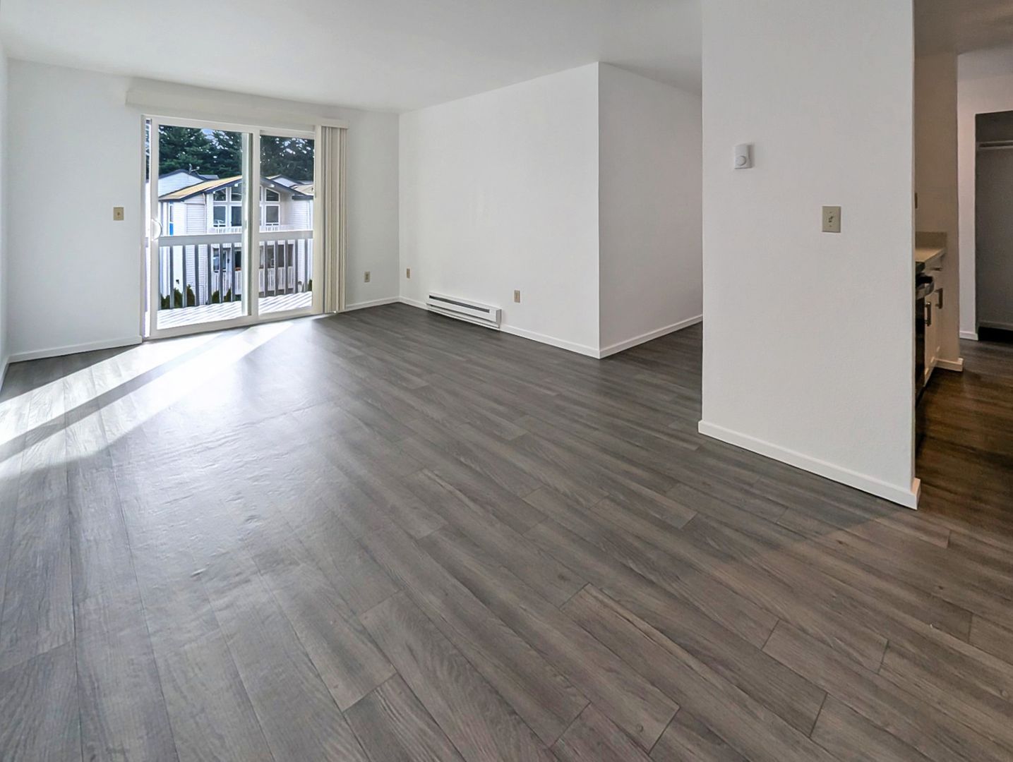 Seattle Apartment: 3022 NE 140th St