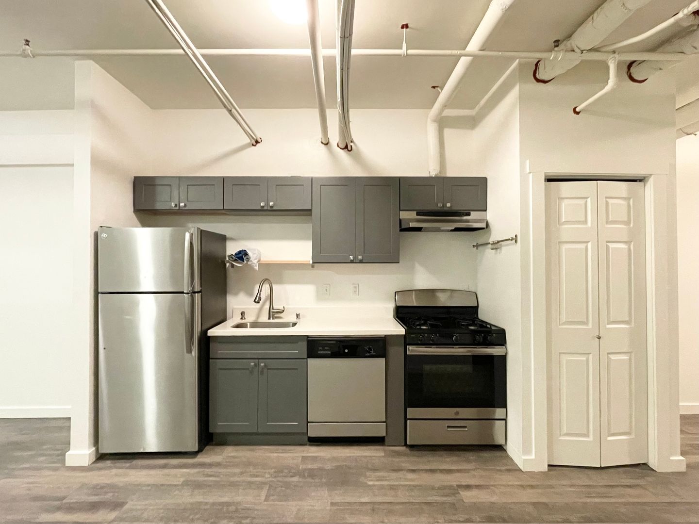 Seattle Apartment: 1019 E Pike St