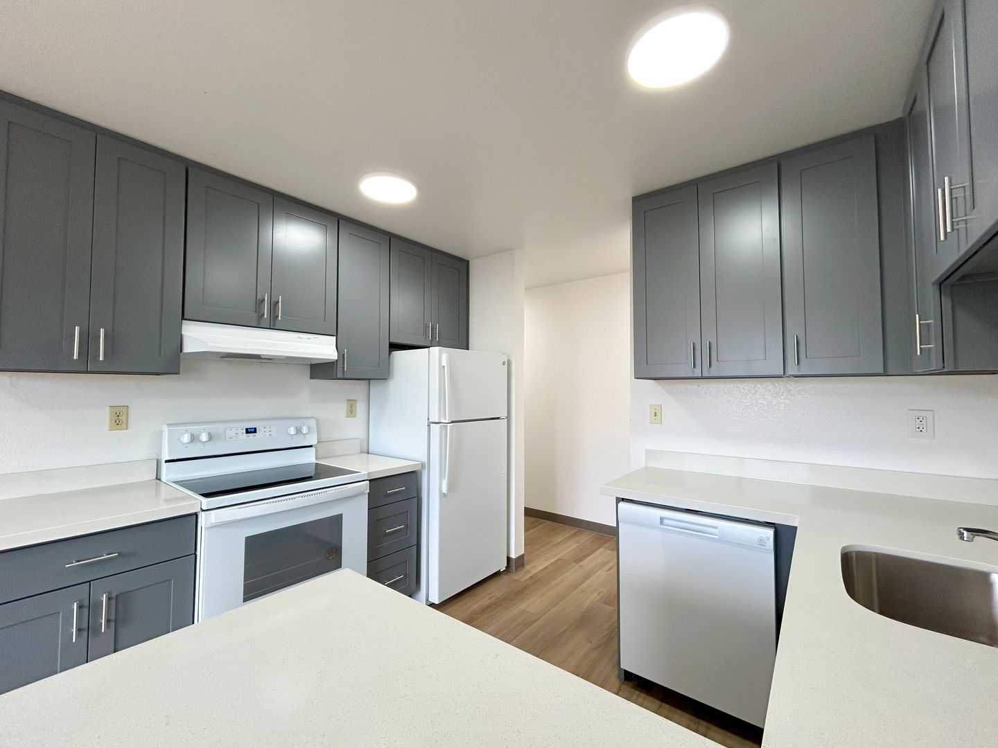 Wingate Apartments 2 of 10