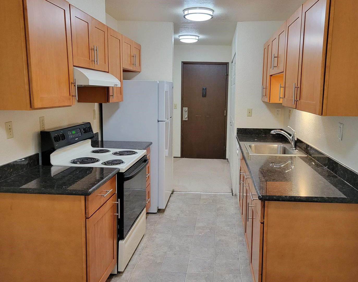 Seattle Apartment: 4733 17th Ave NE