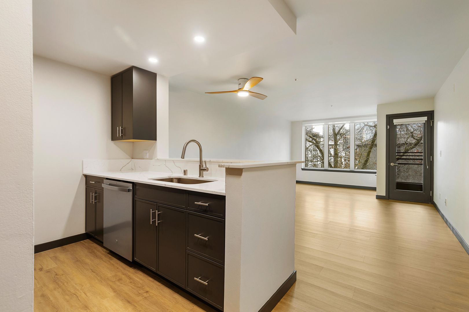 Seattle Apartment: 1310 Minor Ave