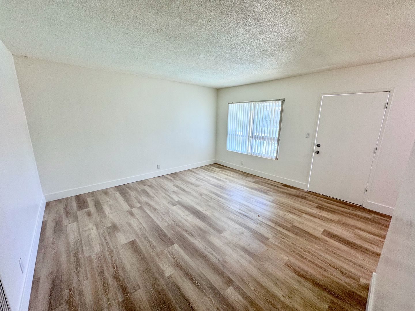 Fullerton Apartment: 1801-1809 E Wilshire Ave