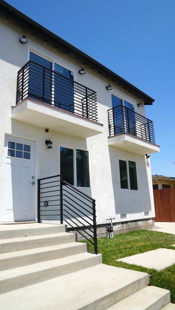 Harbor City Apartment: 1427 254th St.