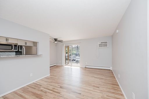 1 Bedroom located in Pleasant Ridge. Come see what 6300 Montgomery Rd. has to offer! – photo 1