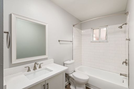 1 Bedroom Apartments Located in Olentangy West Close to OSU and St. Route 315! – photo 1