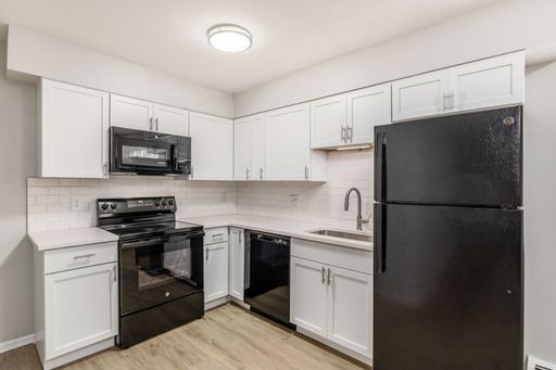 2 Bedroom Apartments Located in Olentangy West Close to OSU and St. Route 315! – photo 1