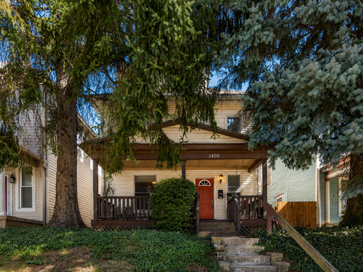 4-Bedroom with Off-Street Parking Located in Weinland Park near OSU Wexner Medical Cente – photo 1