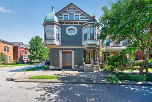 Cozy Riverside Living in Newport's Mansion Hill - 2-Bedroom Available Now!
