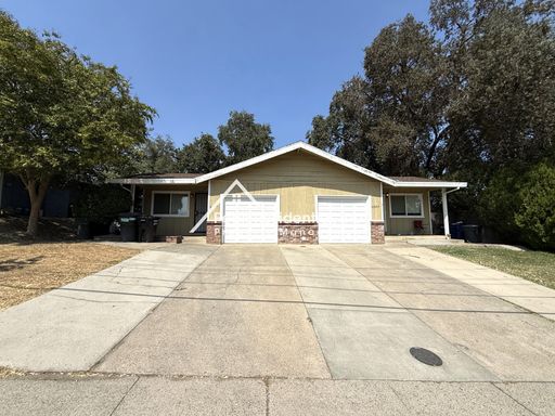 Spacious 3bd/1ba Fair Oaks Duplex near Madison Ave & Dewey Drive – photo 1