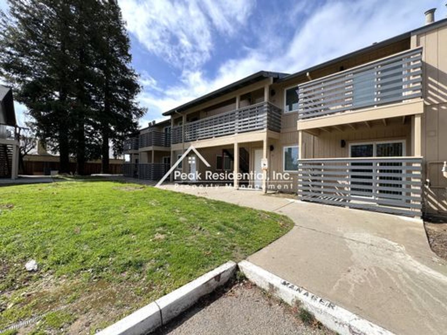 Sacramento Apartment: 3912 49th Ave