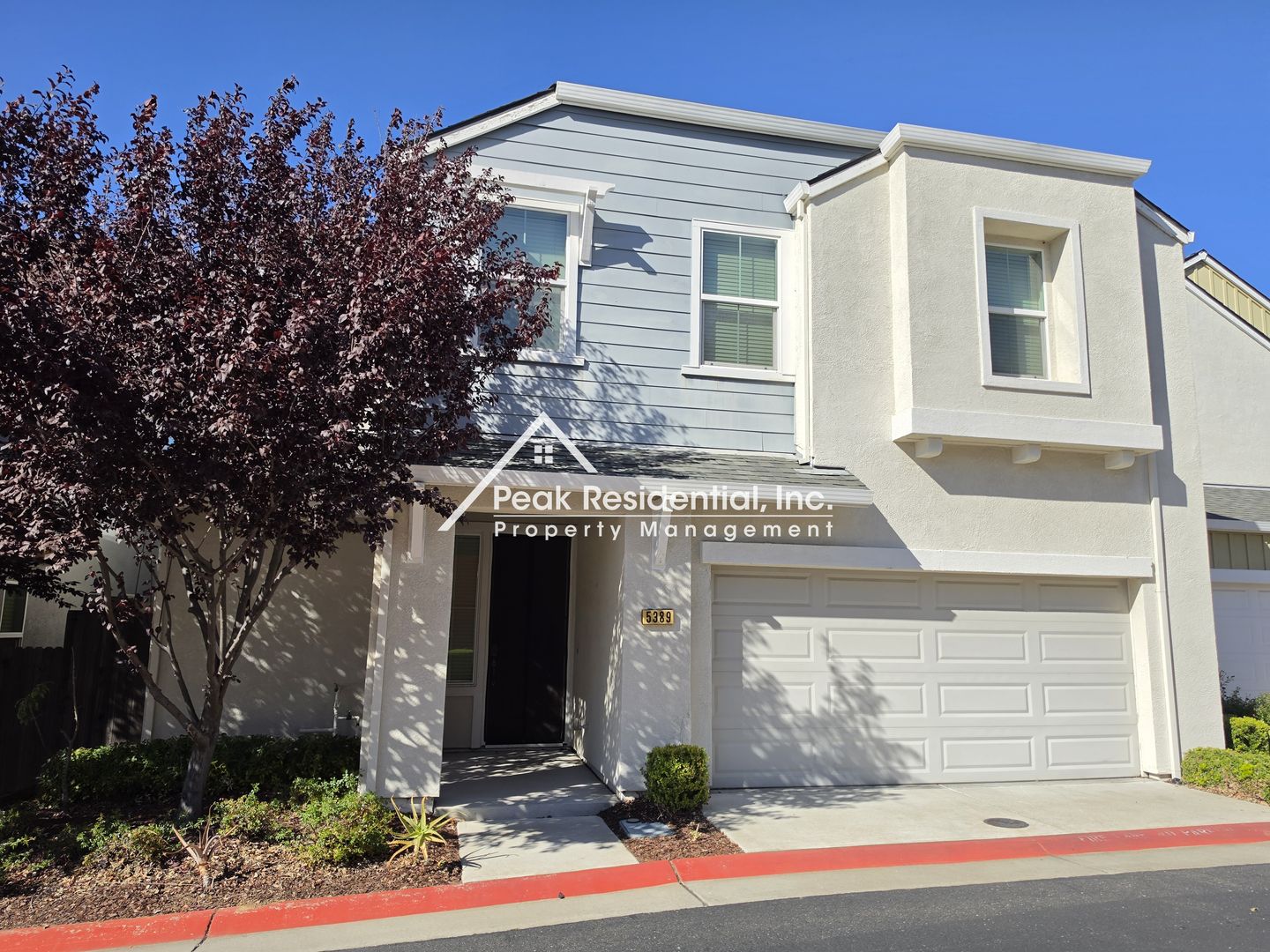 Fair Oaks House: 5389 Sable Wood Ln