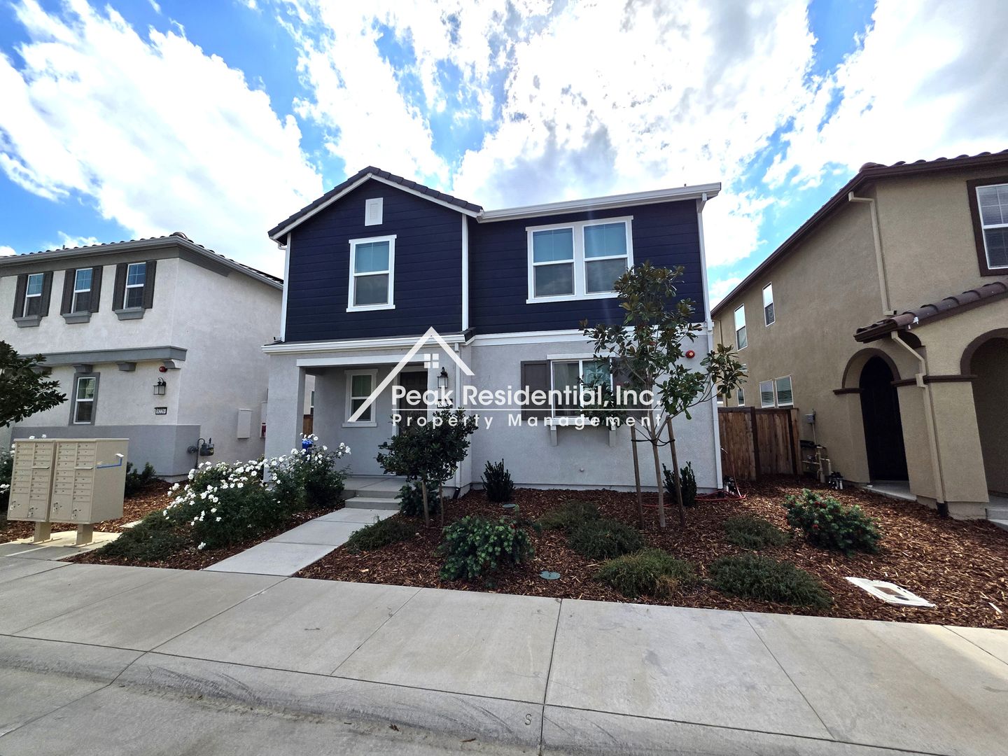 Elk Grove House: 8222 Joecy Wy