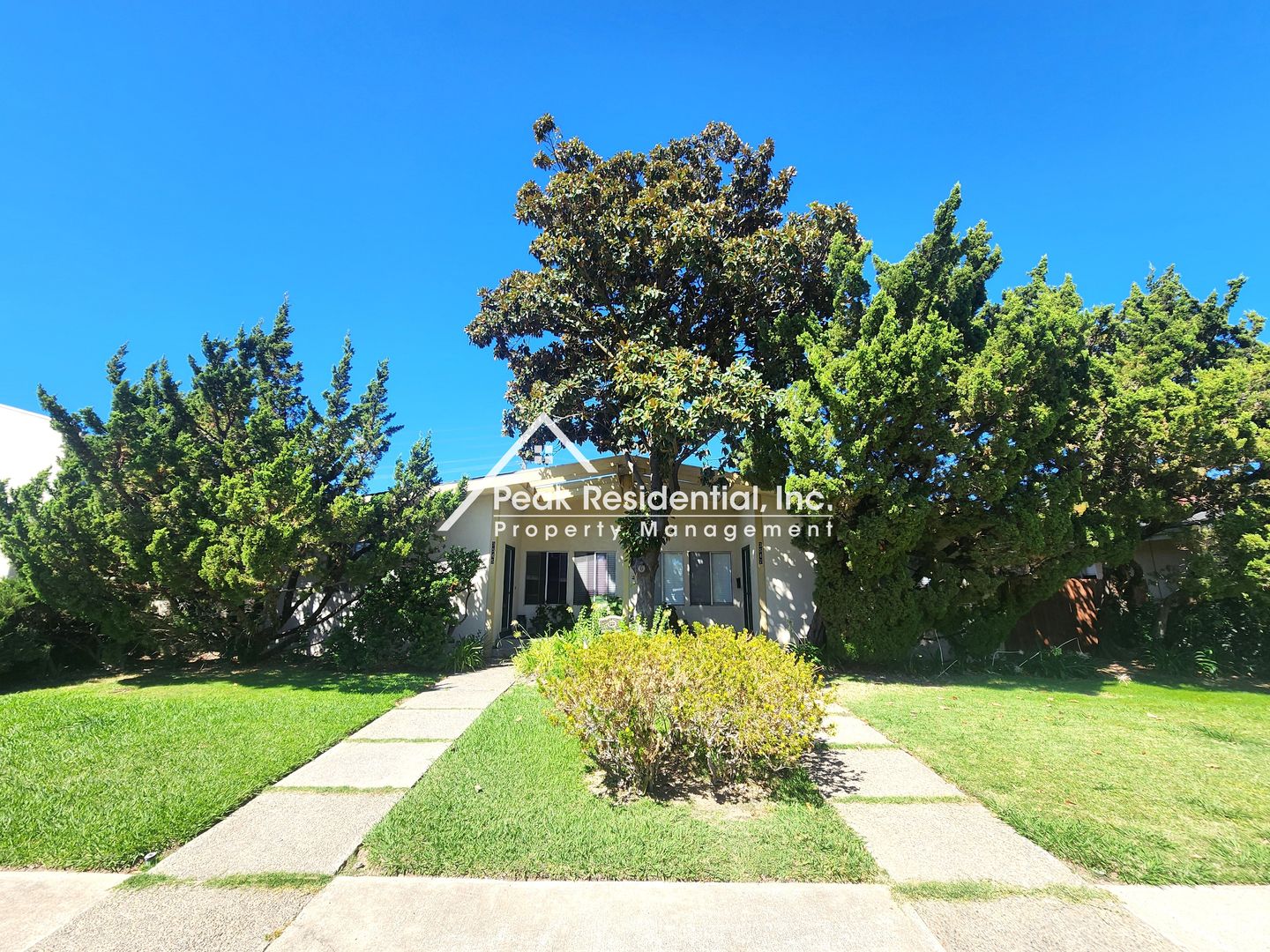 Sacramento House: 3547 Cody Wy