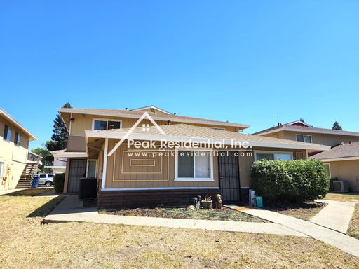 Spacious 2bd/1ba Sacramento Fourplex – photo 1