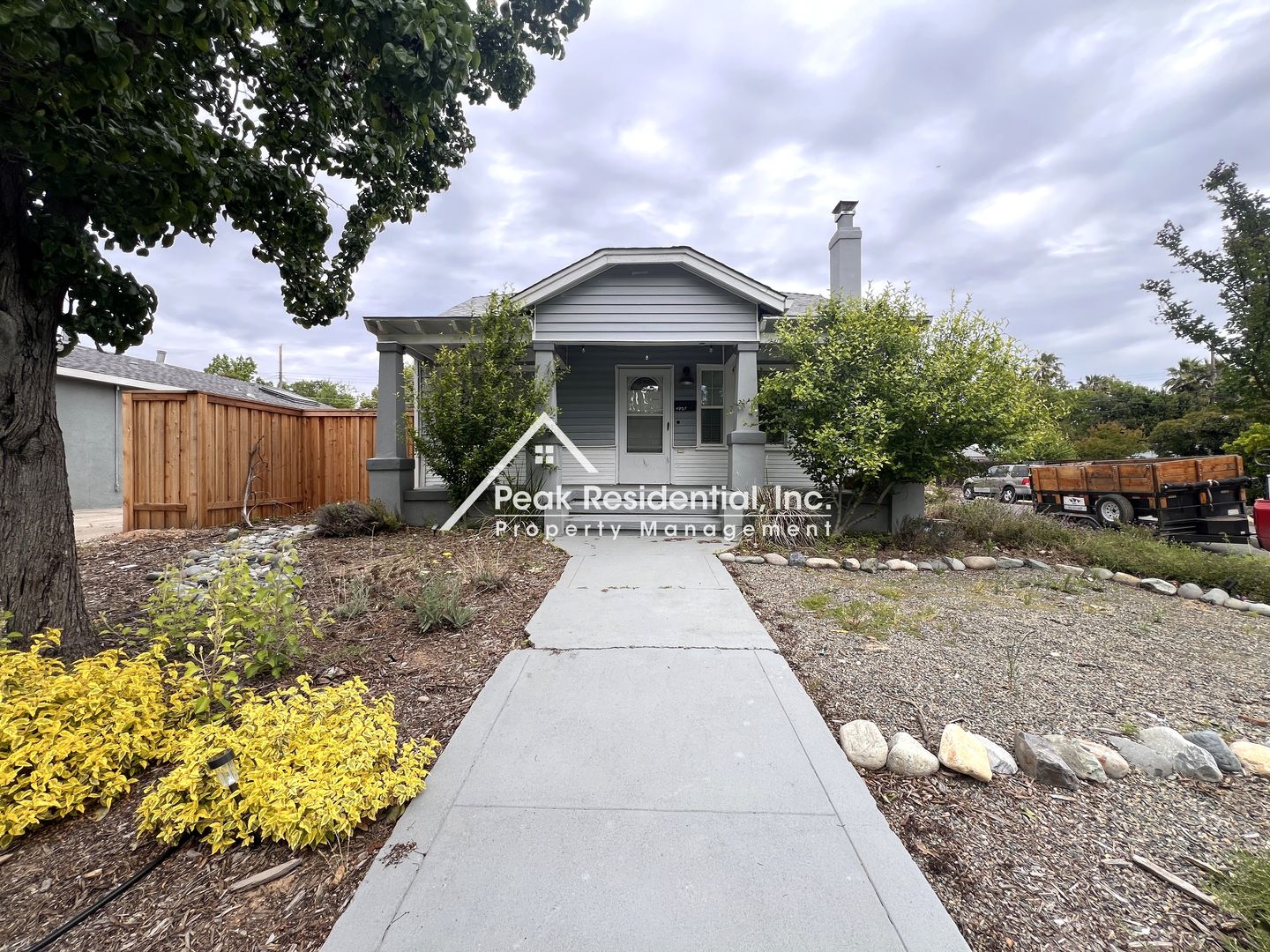 Sacramento House: 4957 13th Ave