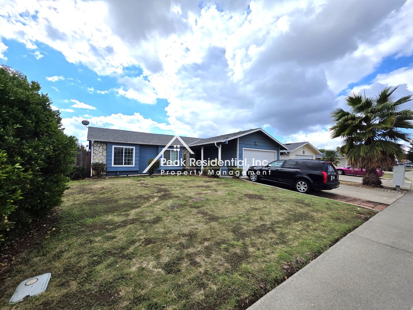 Sacramento House: 8382 Sunrise Woods Way