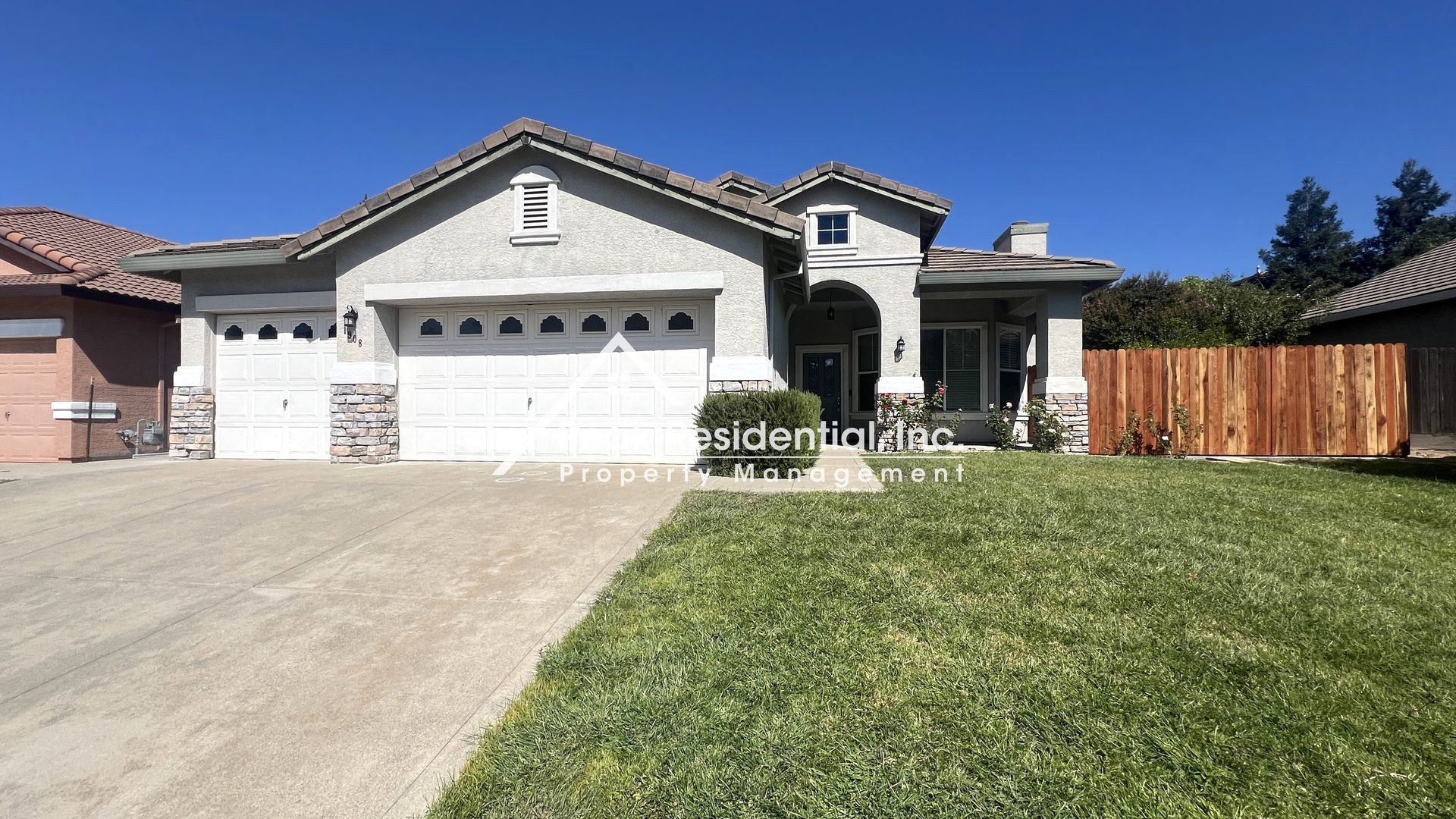 Rocklin House: 1908 McKinley St