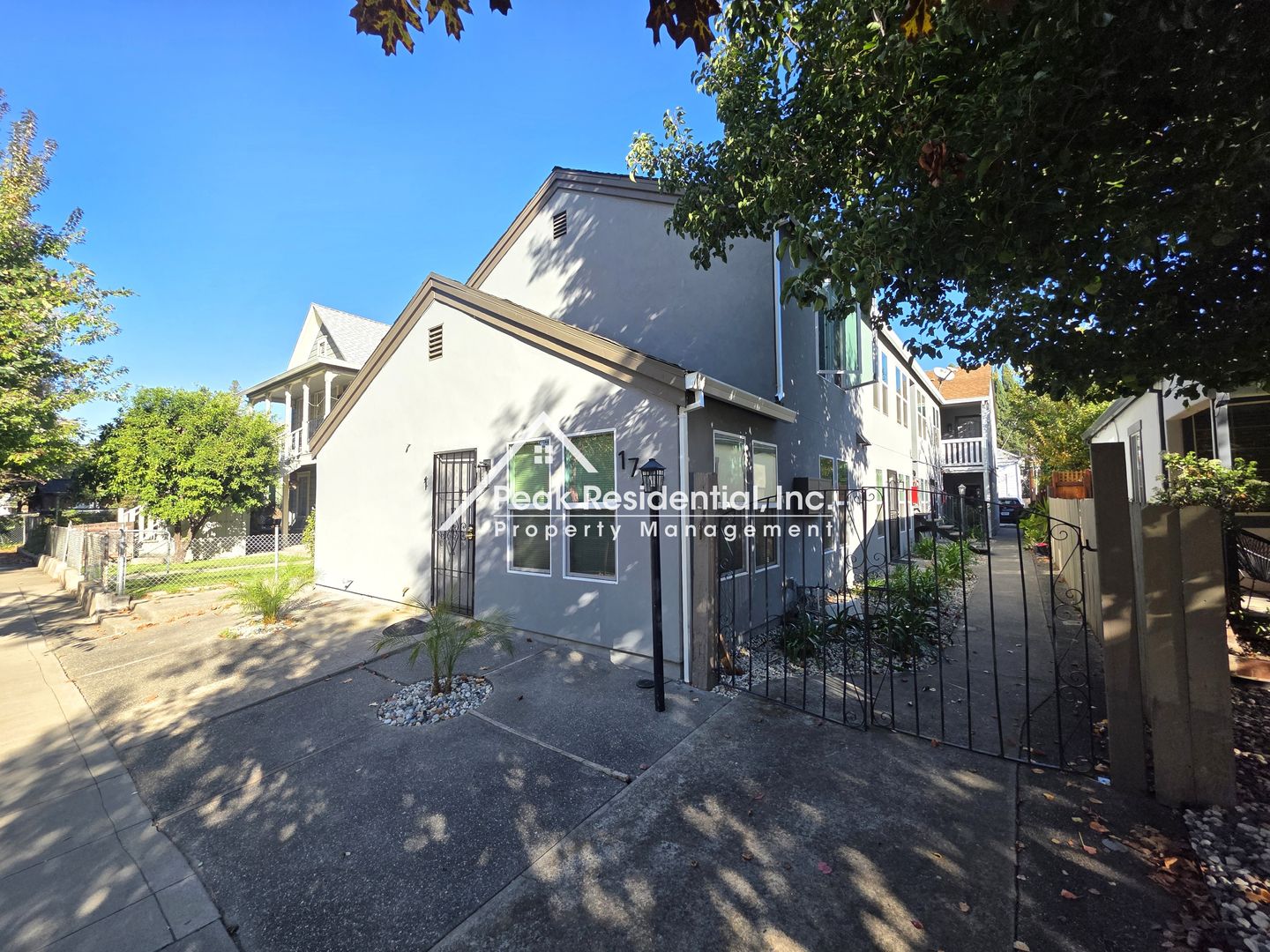 Sacramento Apartment: 1723 U Street