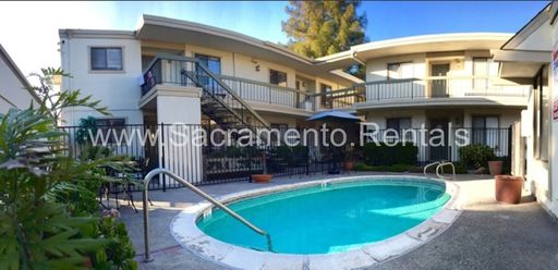 Arden Area 2bd/1ba Apartment in Gated Community – photo 1