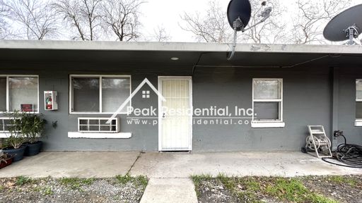 Spacious 1bd/1ba North Sac Fourplex with Patio Area. – photo 1