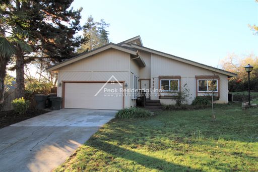 Spacious Fair Oaks 4bd/3ba House located in Rollingwood – photo 1