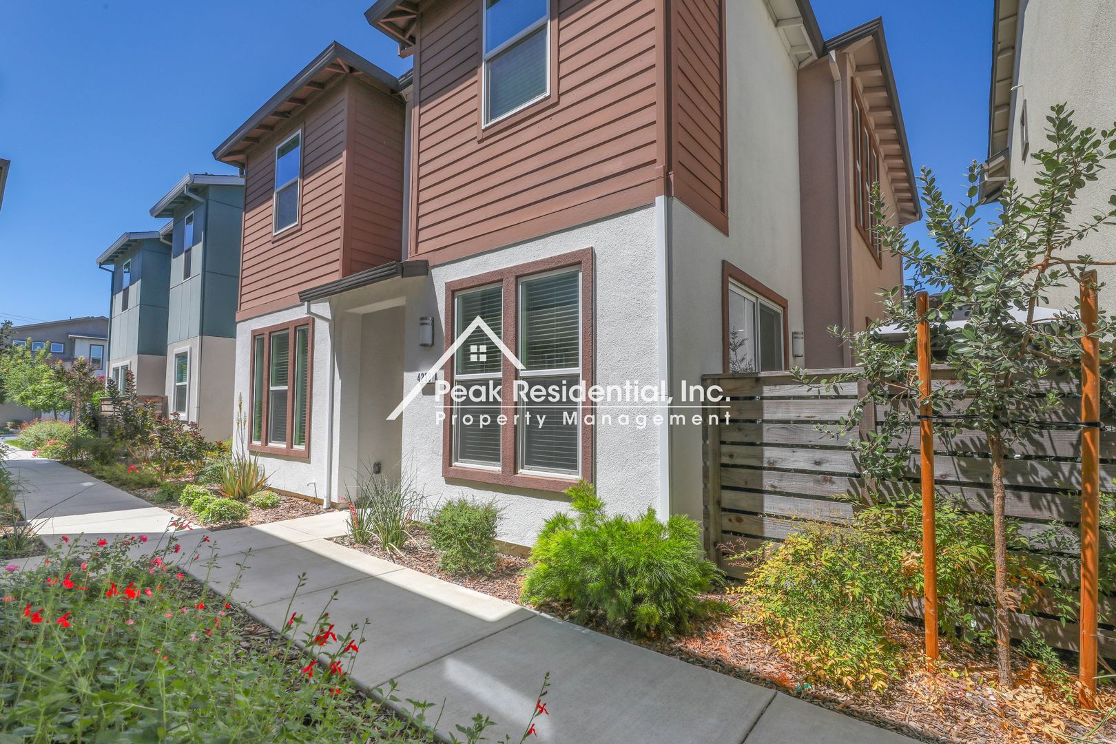 Elk Grove House: 4414 Ocean Lane