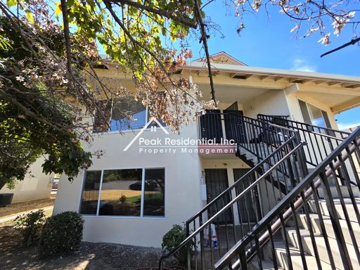 Cute 2bd/1ba Carmichael Fourplex – photo 1