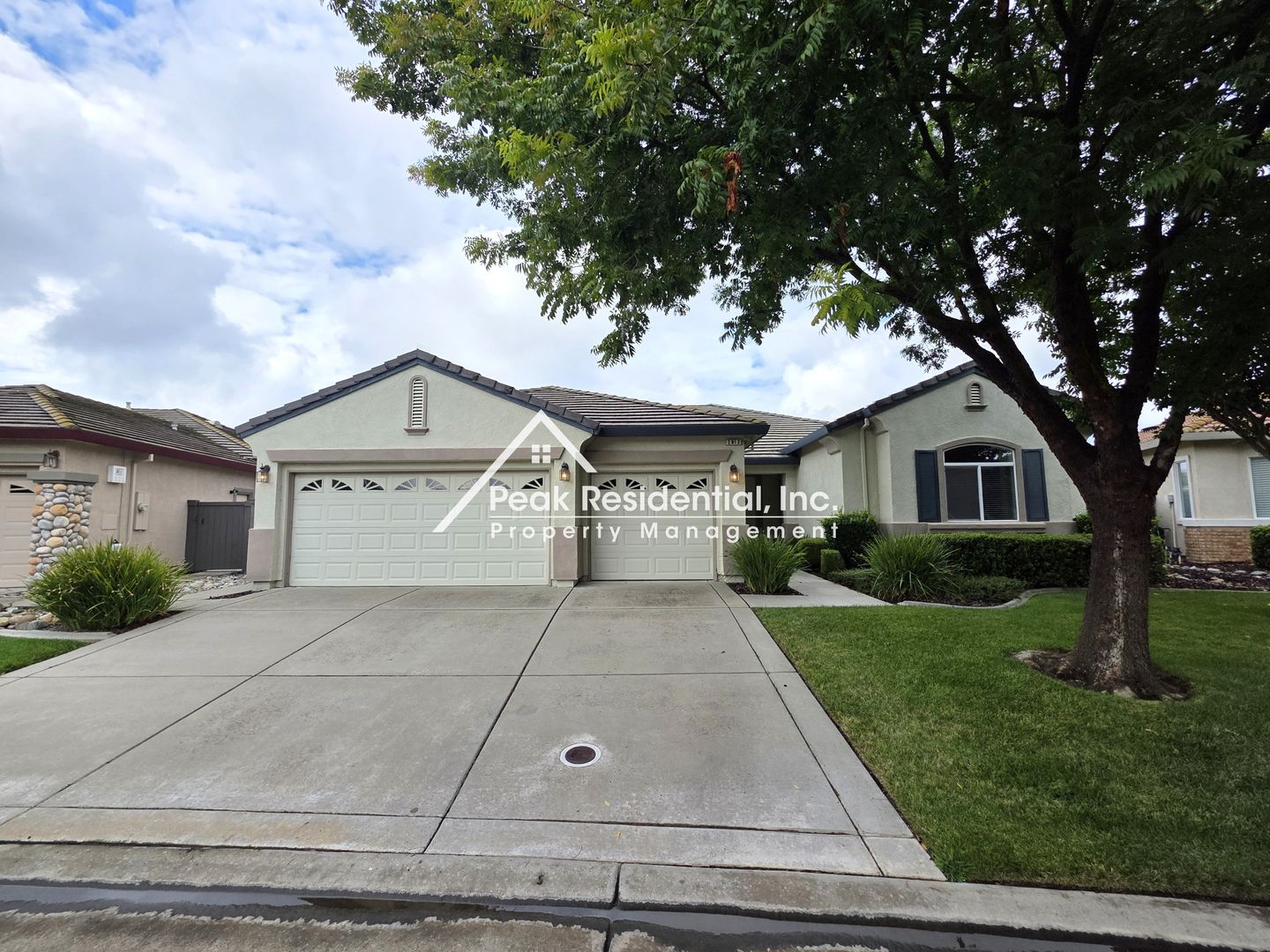 Elk Grove House: 2812 Robinson Creek Ln