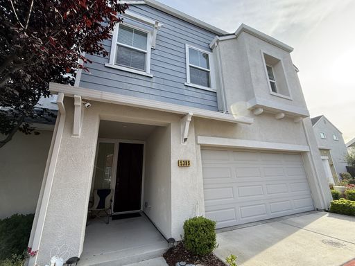 Great 4bd/3ba Home with 2 Car Garage! – photo 1